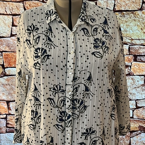 Marketplace Handiwork of India floral block print cotton button down tunic 1X-2X - Picture 1 of 7